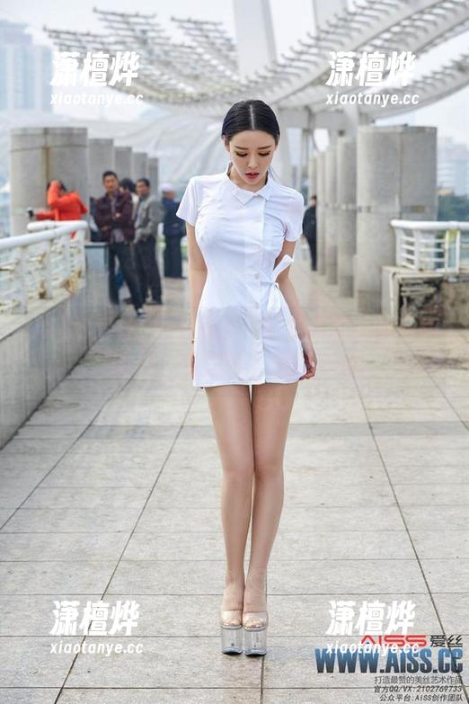 AISS爱丝(钻石版) - 女友陈雅漫的私房图片：爱之深，藏得更深