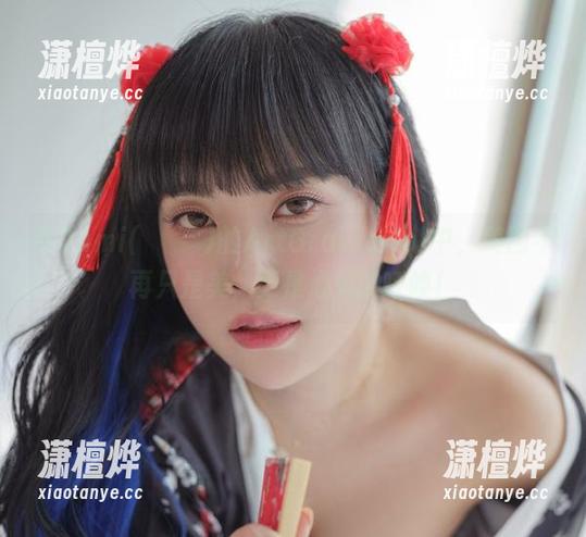 在Dami(퀸다미)的ArtGraviaVol中，美图不再只是美，更是心灵的呼唤！