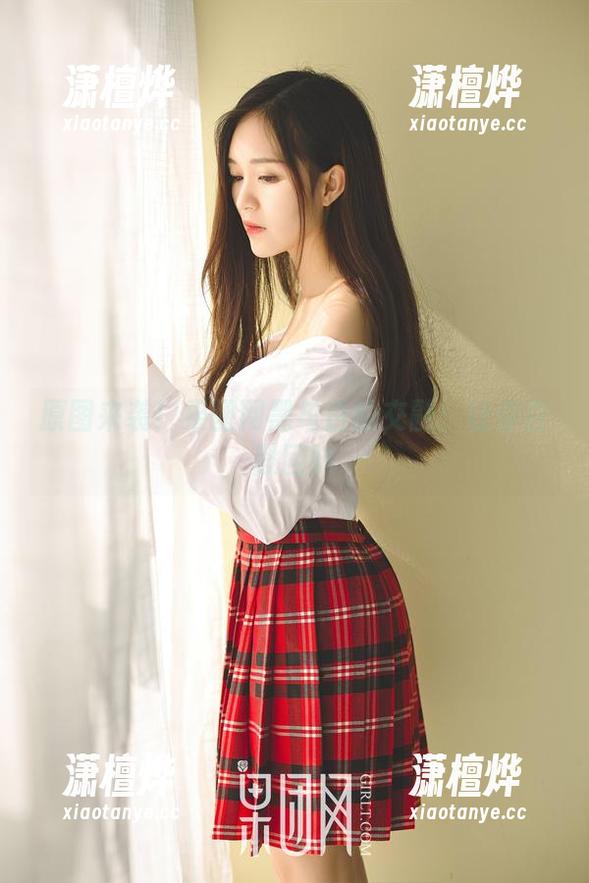 GIRLT果团网 原图来袭!果团网黑与白的交融:让你百般回味