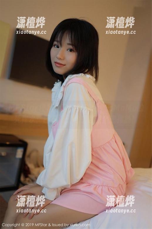 MFStar模范学院-伊小七MoMo MFStar模范学院 - 探索伊小七MoMo的死库水:图库资源与感官的亲密接触!