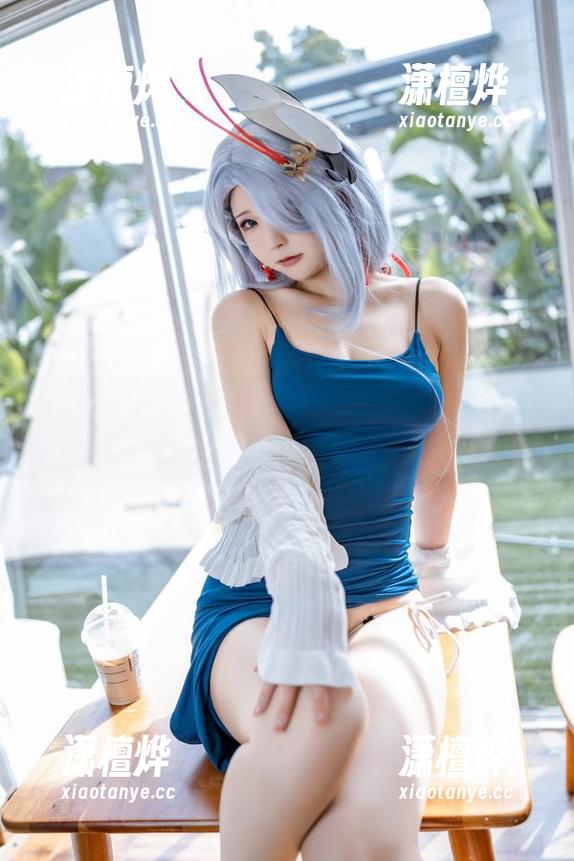 Quan冉有点饿 Quan冉有点饿的最新写真曝光:恶堕小恶魔带你探秘夜宵!