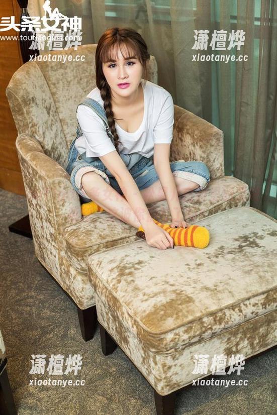TouTiao头条女神-松果儿 TouTiao头条女神 - 松果儿白裙里的无限福利,这波你们亏了吗?