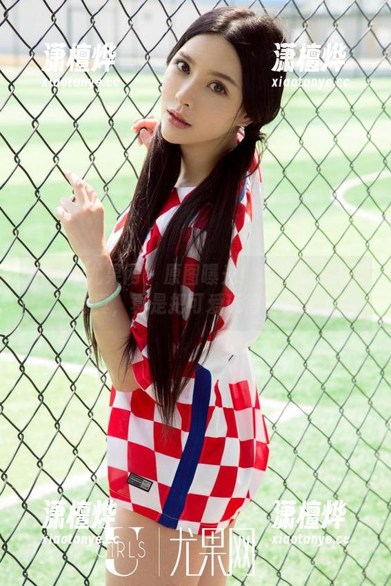 UGirls尤果网-谭晓彤 UGirls尤果网 - 原图曝光!谭晓彤双马尾写真,真是把可爱玩得飞起!