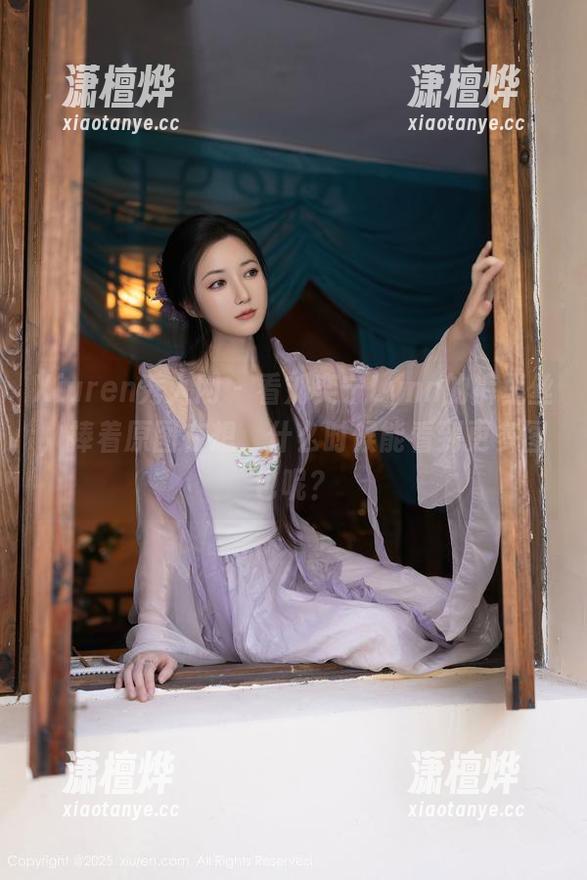 Xiuren秀人网-刘奕宁Lynn Xiuren秀人网 - 看刘奕宁Lynn的裤里丝,捧着原图在想,什么时候能看到更多图包呢?