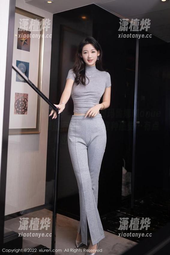 Xiuren秀人网-玛鲁娜Manuela Xiuren秀人网 - 我竟然对玛鲁娜Manuela的兔女郎图有些心动,这种感觉…有点出乎意料啊。