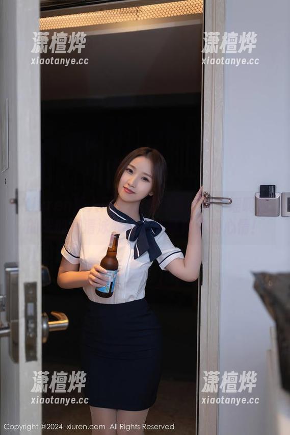 Xiuren秀人网-瑶啊摇的瑶 Xiuren秀人网 - 想要清凉一夏?瑶啊摇的瑶的高清泳衣资源来拯救你的心情!