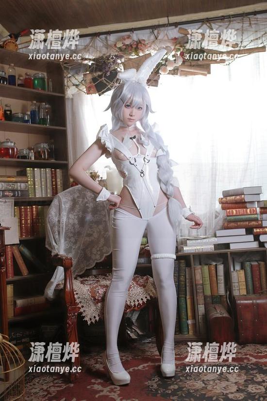 轻松一击，asagiriai(爱ちゃん)的制服自拍更新，让我脑海中闪现无数个‘对啊！’