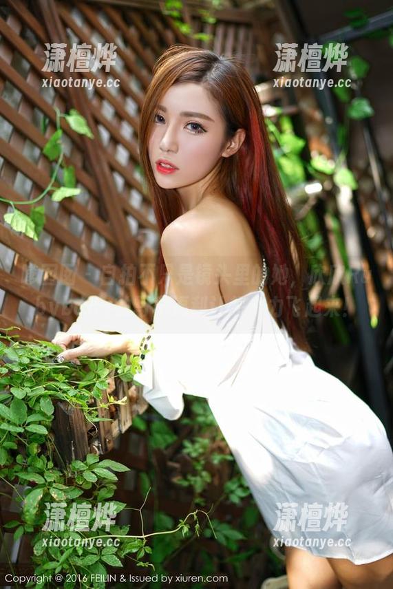 嗲囡囡-欣欣Rubybaby 嗲囡囡 - 自拍不只是镜头里的她,欣欣Rubybaby的写真福利让想象力飞起来!