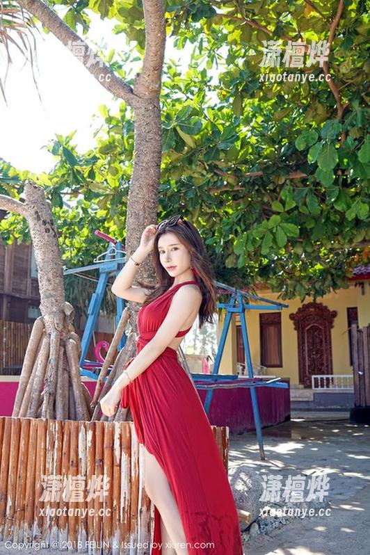 嗲囡囡-陈雅漫VICKY 嗲囡囡 - 陈雅漫VICKY女神,高清写真教你:非洲草原上的美,也比不过我的自拍!