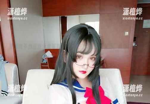 夏鸽鸽不想起床全套写真：霞之丘的诗羽都在低语，悄悄讲述那些藏匿的梦。
