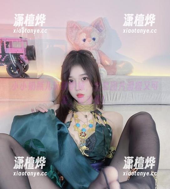 小小奶瓶儿 小小奶瓶儿玩转学妹,全套图片滑稽又可爱,快来看!