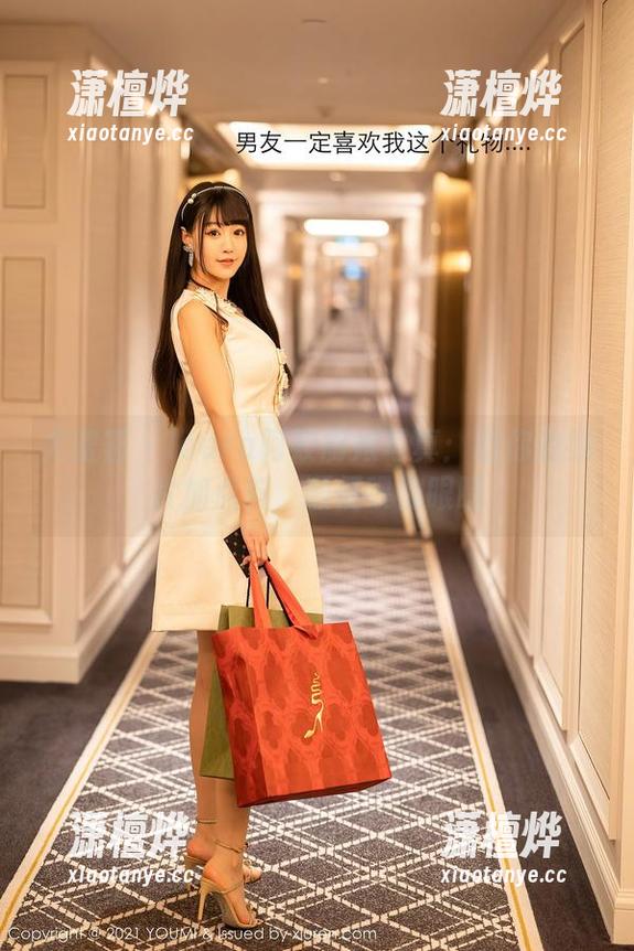 尤蜜荟-laura阿姣 尤蜜荟 - laura阿姣厨娘写真:给你的照片加点料,顺便喂饱眼睛