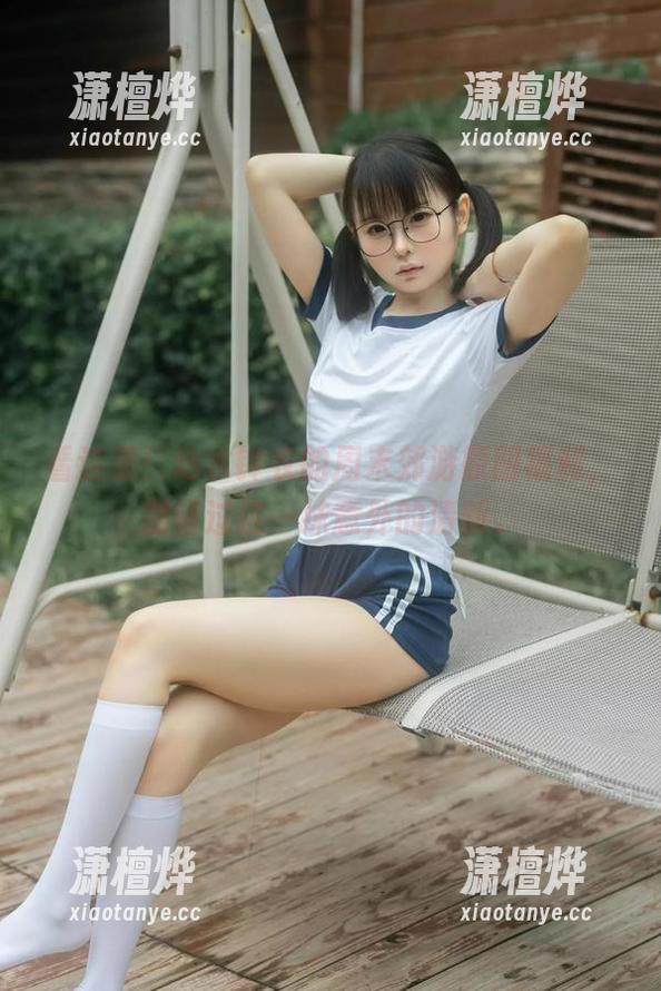 幼水铃衣 看这里!幼水铃衣的周末郊游原图福利,别错过这一抹意外的清新。