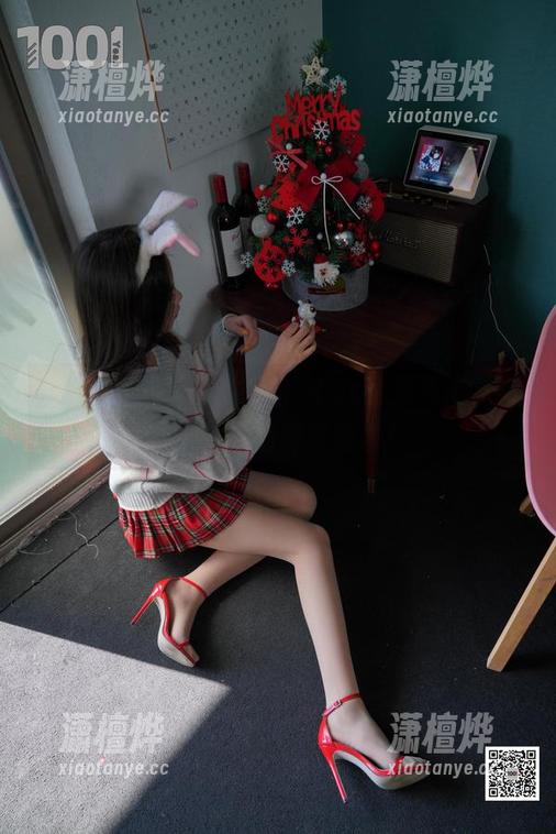 异思趣向-小六 异思趣向 - 写真新作:小六的双马尾,掀开了时尚的神秘面纱!