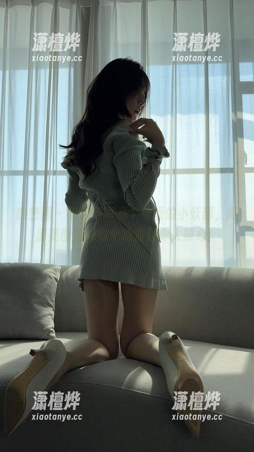 徐莉芝 微密圈 - 徐莉芝真是个可爱的小妖精,高清美图里的每个角度都令人捧心!