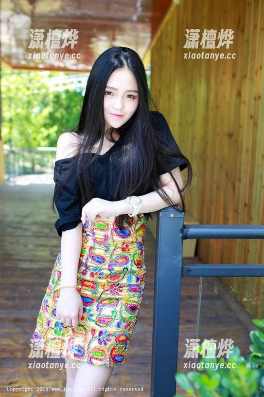 推女神-Yumi尤美 推女神 - “Yumi尤美在高清里穿着裤里丝,瞬间点燃了我的想象力!”分享这一切的情境和感受!