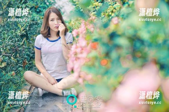 推女神-谭晓彤 推女神 - 还在寻找完美美足?快来看看谭晓彤的精选图包,保证让你眼前一亮!