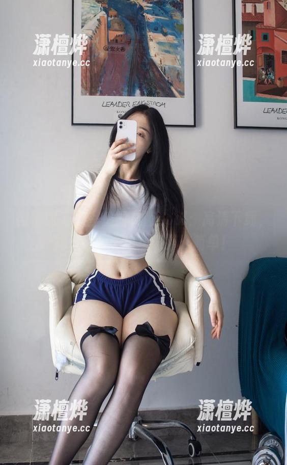 文茜cool 微密圈 - 教室里的文茜cool:高清下载,绝对不止一门功课那么简单!