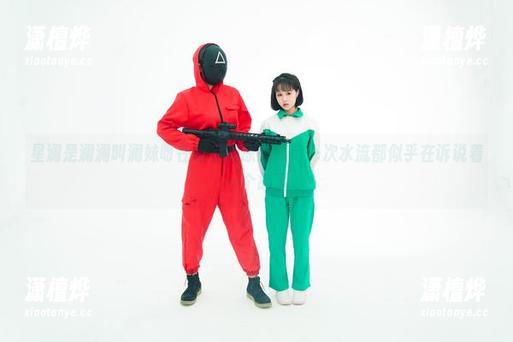 星澜是澜澜叫澜妹呀 星澜是澜澜叫澜妹呀在浴室的原图:每一次水流都似乎在诉说着一个故事