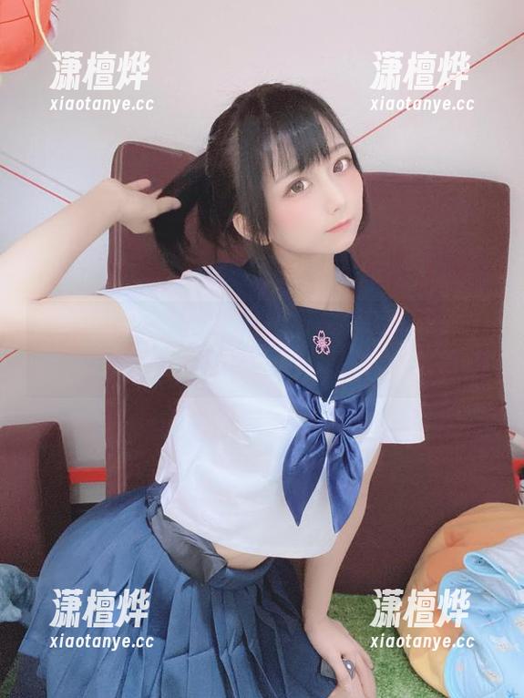 柳丸 柳丸的私拍图包:学姐的魅力不仅仅在于颜值!