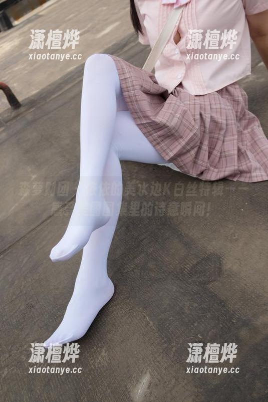 森萝财团-依依 森萝财团 - 依依的美水边K白丝特辑——感受美图图集里的诗意瞬间!