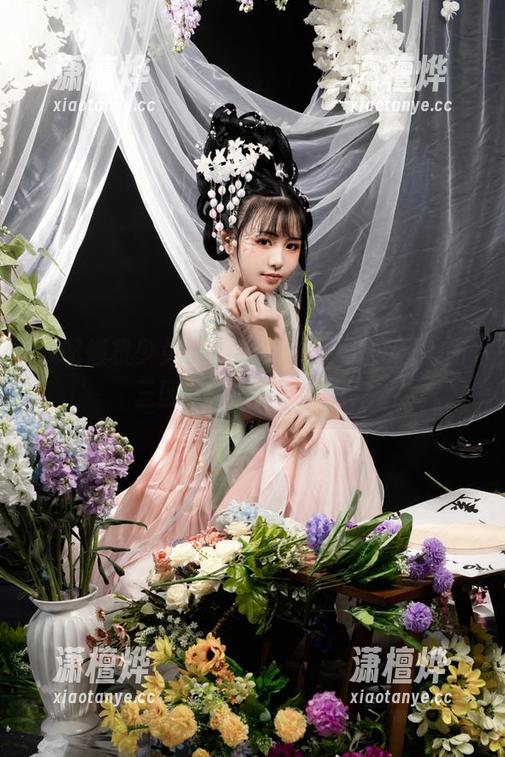 爆机少女喵小吉 哎呀爆机少女喵小吉又来了,清平乐美图三区更新,喜欢就点!