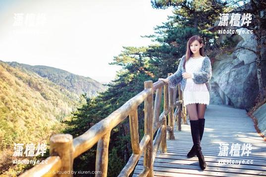 爱蜜社-蕾蕾醒了没 爱蜜社 - 学姐蕾蕾醒了没的美图锦囊:无圣光的魅力瞬间!