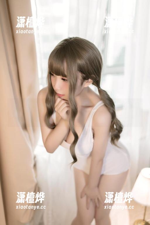 无处不在的白玉佳人，猫田圣奈奈的写真图库大揭秘！