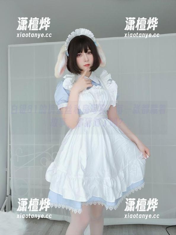 白银81 白银81的裤里丝私房写真:每一张都藏着故事,你猜对了吗?