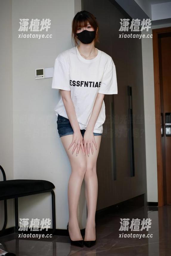 白龙猫女 微密圈 - 白龙猫女,让你在油光黑丝中迷失自己的最新资源,准备好了吗?