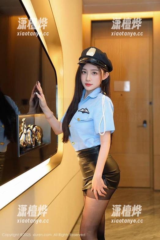 秀人网-娜露Selena 秀人网 - 娜露Selena的比基尼时光:最新套图,悄悄告诉你,沙子比你想的还‘贴心’!