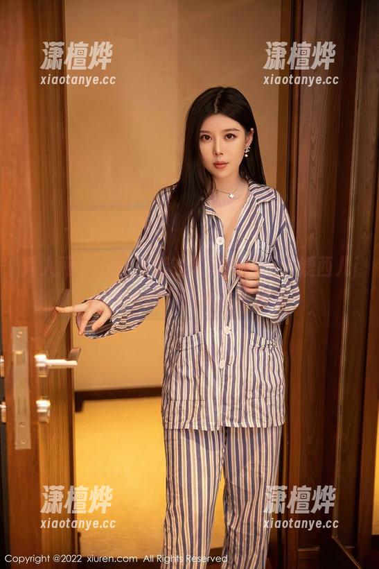秀人网-婕西儿jessie 秀人网 - 一场荡漾的旷野旅程——婕西儿jessie的无圣光吊带合集