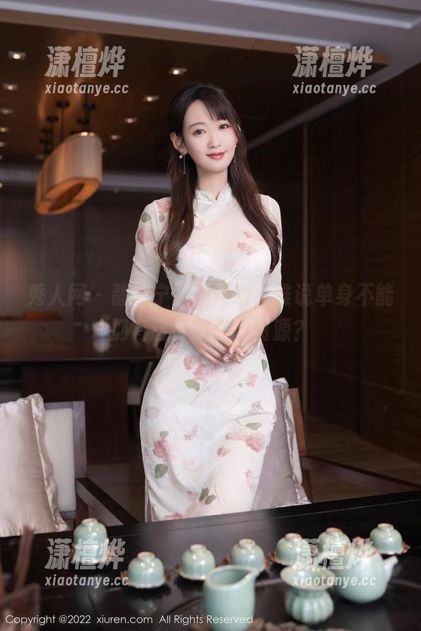秀人网-静颜宁 秀人网 - 静颜宁私拍婚纱,谁说单身不能拥有这份甜蜜的资源?