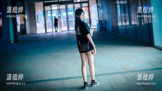 秋楚楚不秃头 绳子、线头、毛衣…萌翻天的秋楚楚不秃头精选美图