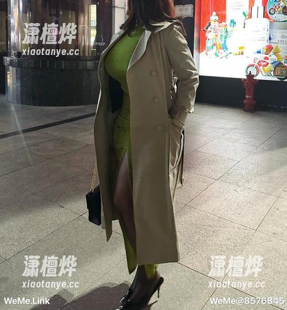 童小芯 微密圈 - 图集大揭秘:童小芯的天台,原来是个“非正规”艺术空间!