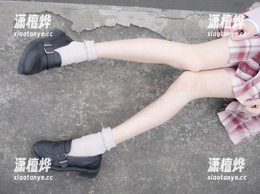 紧急企划-小恩 紧急企划 - 小恩的黑丝JK,真是无圣光的神秘,下一秒我又想象了什么?