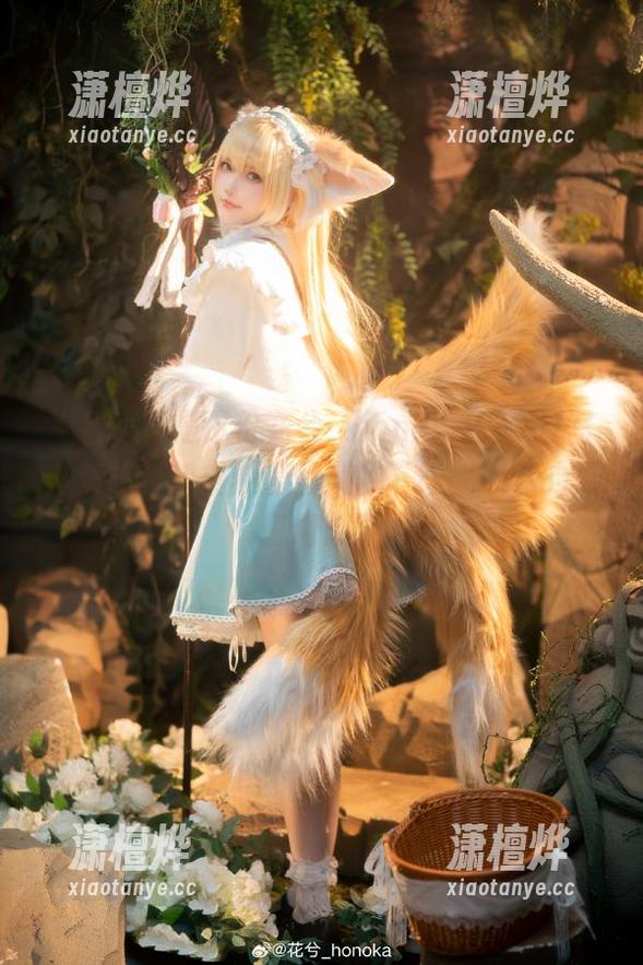 花兮_honoka “看!就是这份花兮_honoka的夏日写真集让我想立刻度假!”下载获取你的夏日幻想吧