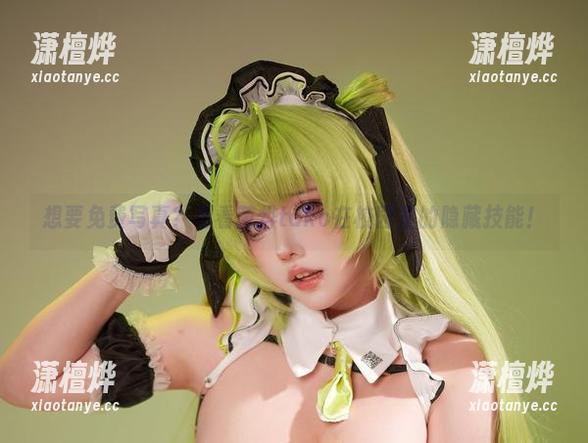 想要免费写真？看看菌烨tako在校园里的隐藏技能！