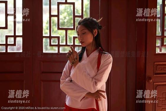 蜜桃社-雪梨sherry 蜜桃社 - 看!雪梨sherry的透明世界,美图壁纸免费送!