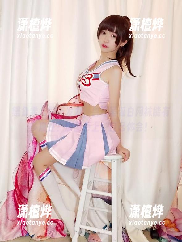 鳗鱼霏儿 鳗鱼霏儿最新发力,兽耳圣诞白网袜能有多魔性?原图奉上,自己体会!